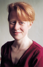 Head shot of H�l�na Katz